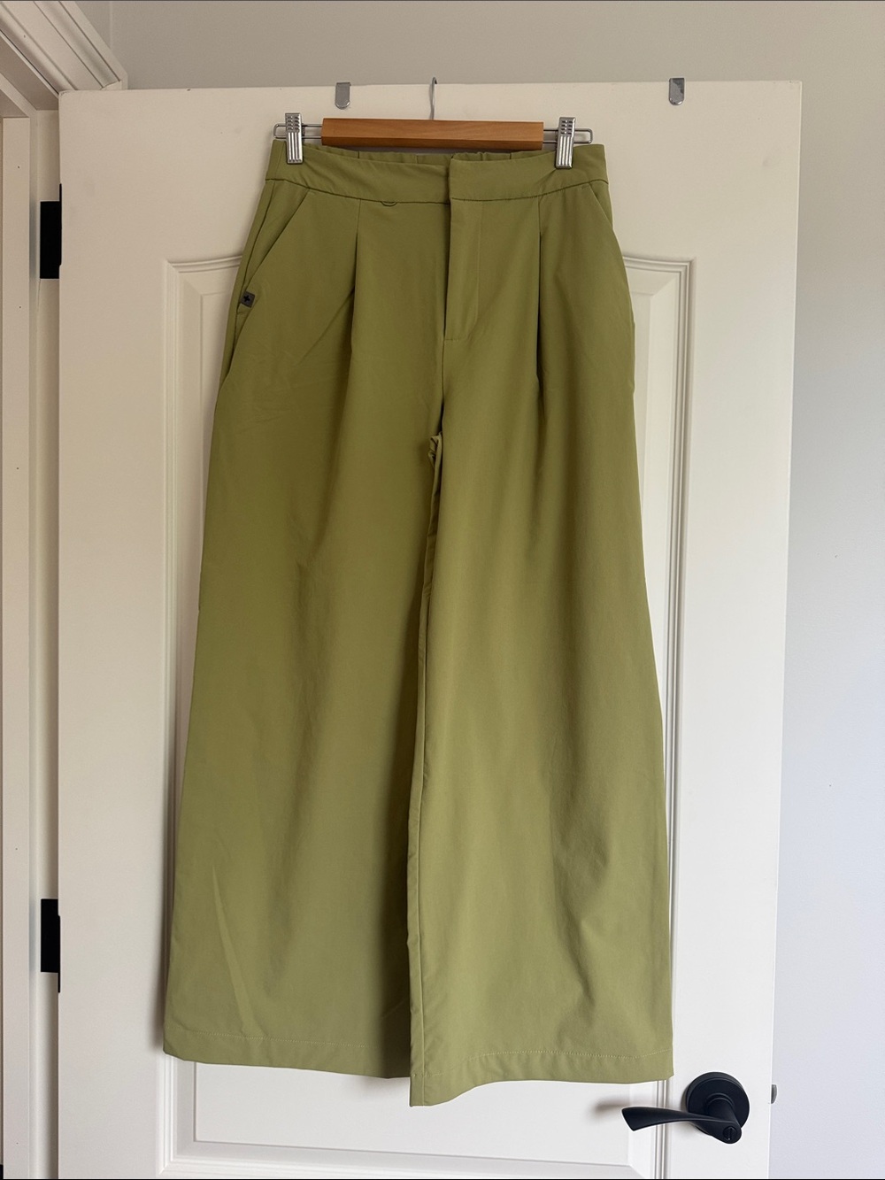 Figs Olive Wide-Leg Chinos